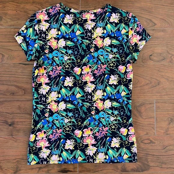 NWT Truth by Republic Colorful Floral Short Sleeve Tee Shirt  Top Blouse - Picture 7 of 8